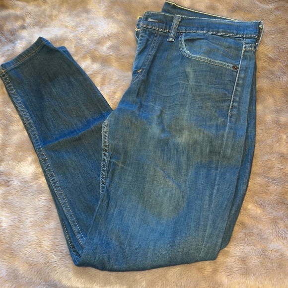 Levi's Other - Levi’s 511 Jeans